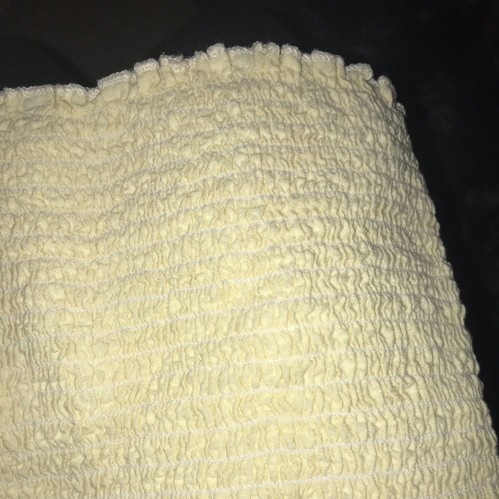 X SOLD X Brandy Melville Tubetop